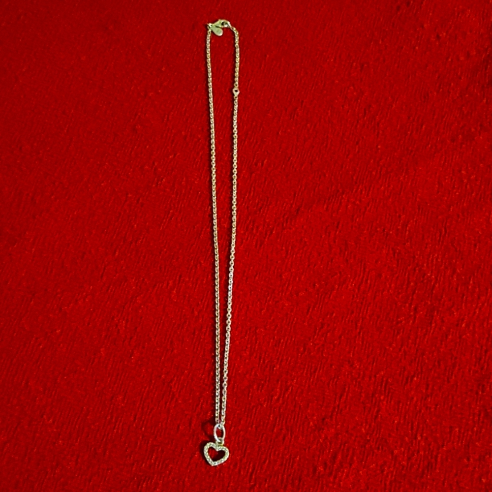 Pandora heart pendant